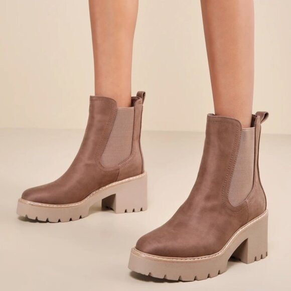 DV by DOLCE VITA 'Tobias' Truffle Faux Suede Chelsea Ankle Boots Booties Shoes - Picture 3 of 13